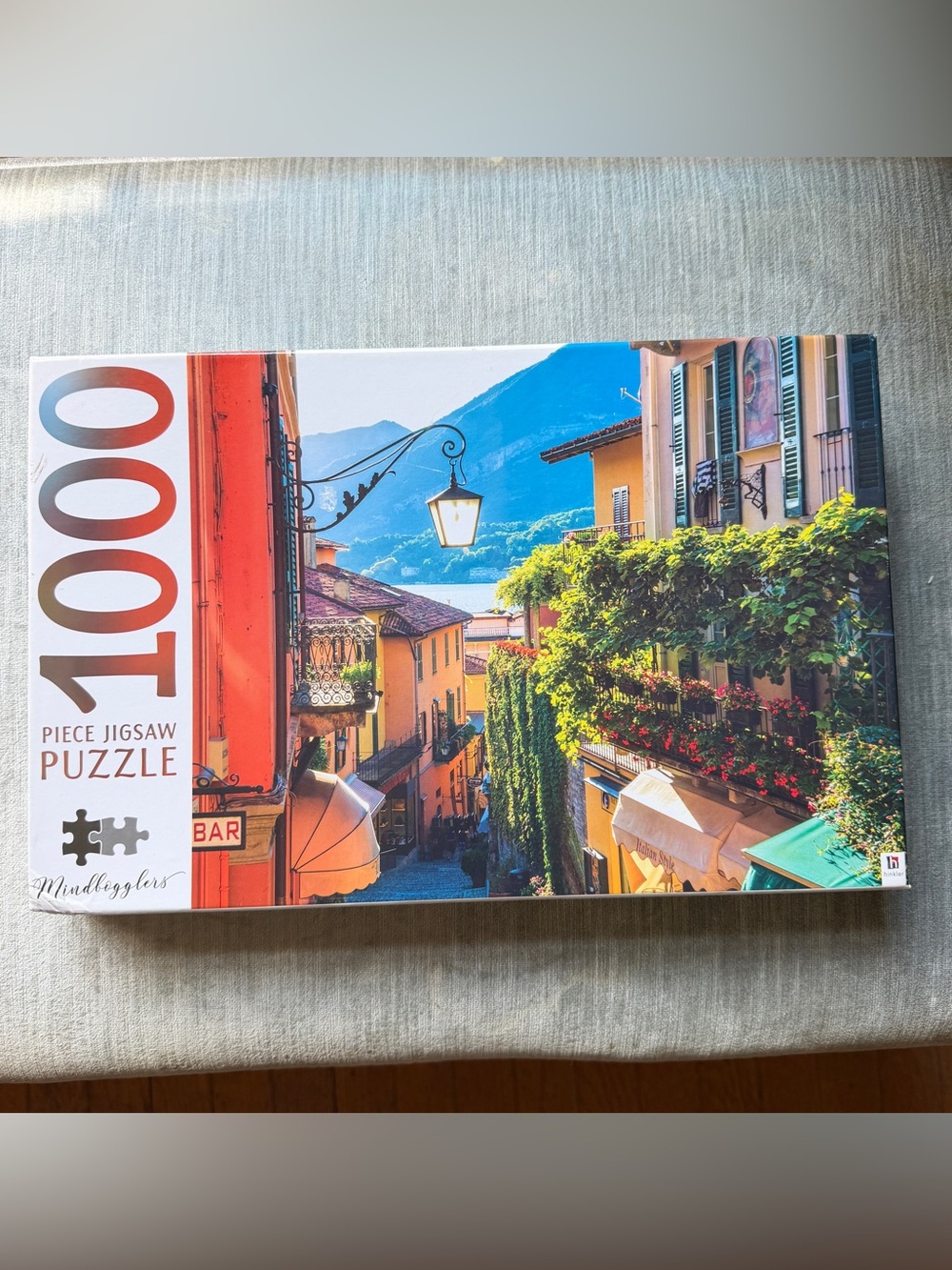 NEW in box -Mindbogglers - Lake Como 1000 piece puzzle